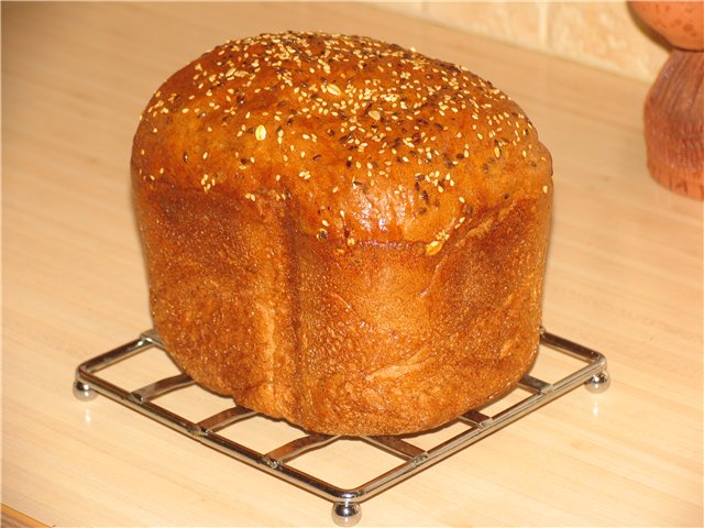 לחם שיפון חיטה עם קמח מלא. איכר