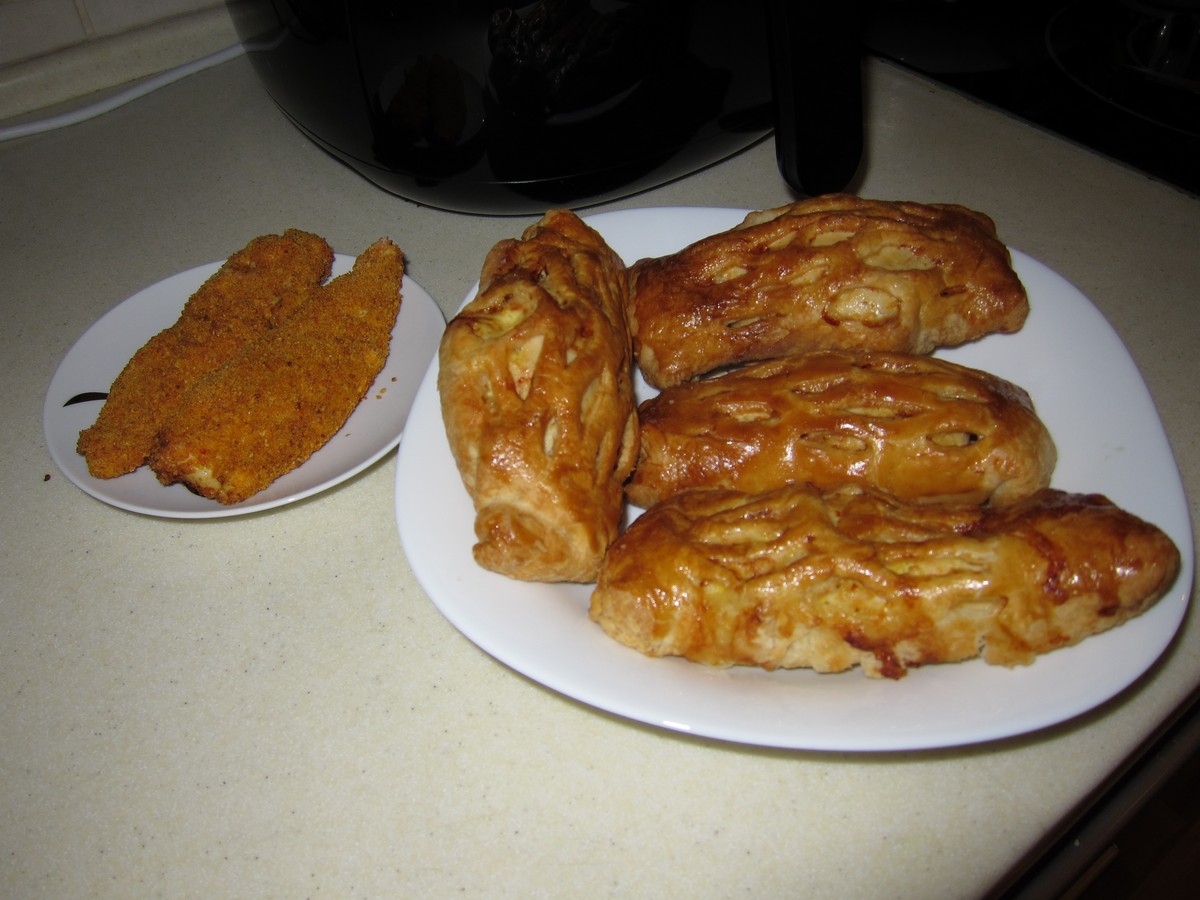 Chicken fillet in a puff pastry net