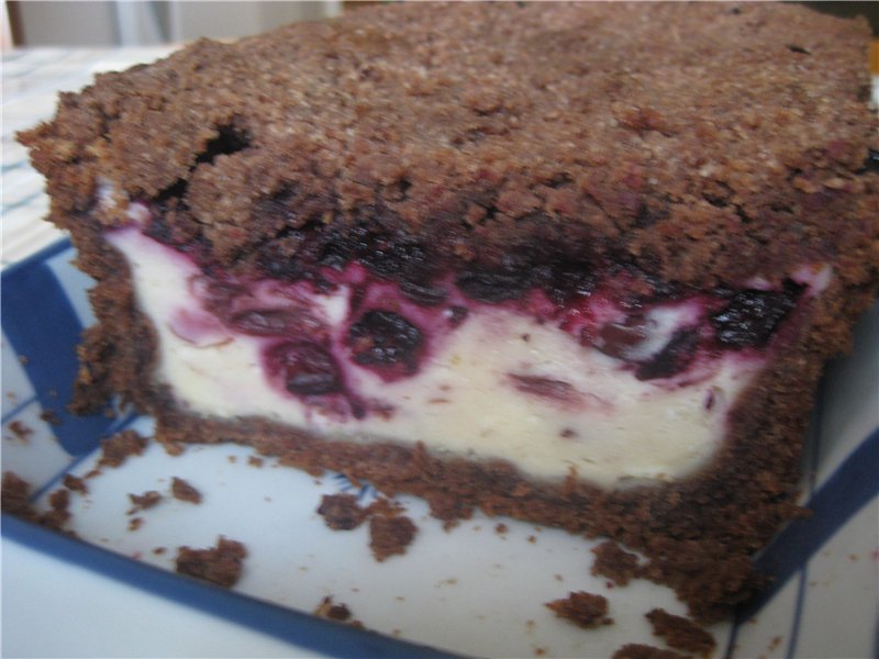 Blueberry pie with cottage cheese
