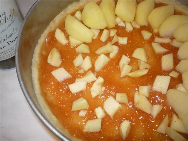Crostata di mele normanne (Tarte aux pommes Normande)