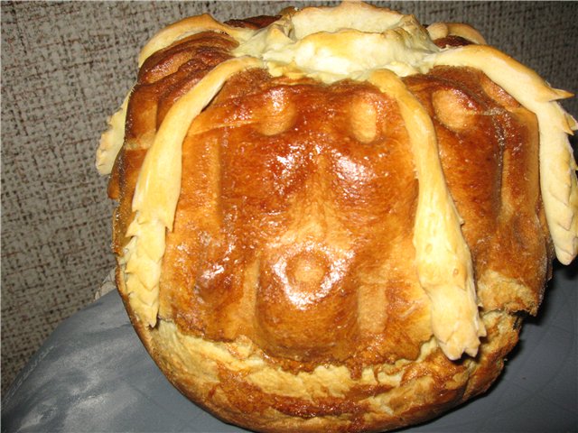 Białoruska chałka z bulionem ziemniaczanym w piekarniku