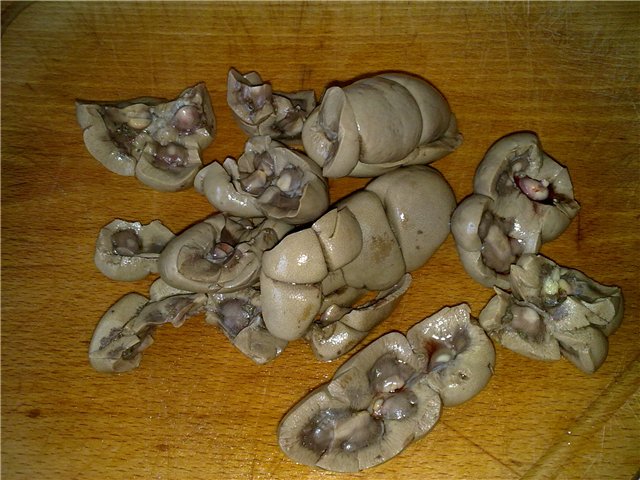 Stew poteter med nyrer (gjøk 1054)