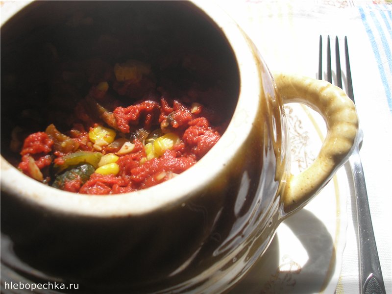 Meat with vegetables in a pot