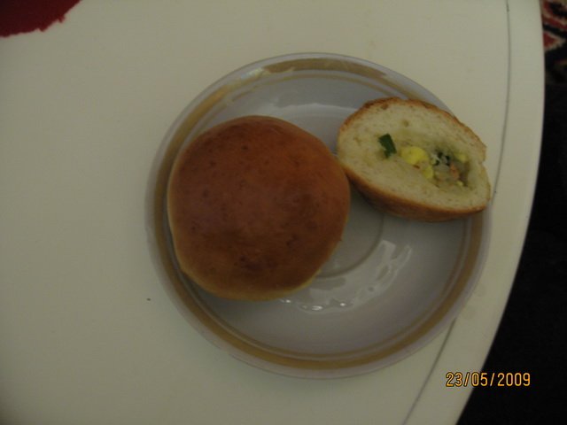 Białoruska chałka z bulionem ziemniaczanym w piekarniku