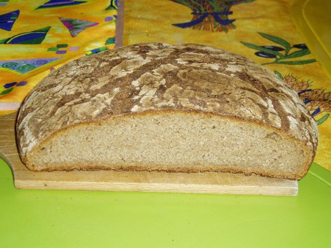 לחם שיפון בבצק מקמח טפט
