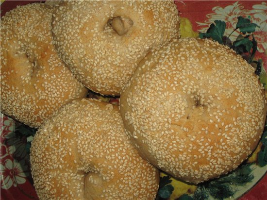 Bagel with sesame seeds