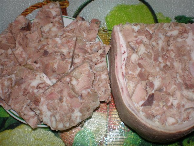 Homemade ham (collection of recipes for ham mills)