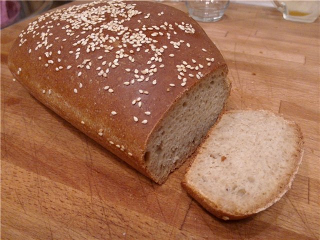 Chleb na zakwasie z mąki 1 gatunku (w wypiekaczu do chleba)