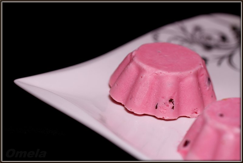 Áfonyás fagylalt a la Semifredo (3812-es márkájú fagylaltkészítő)