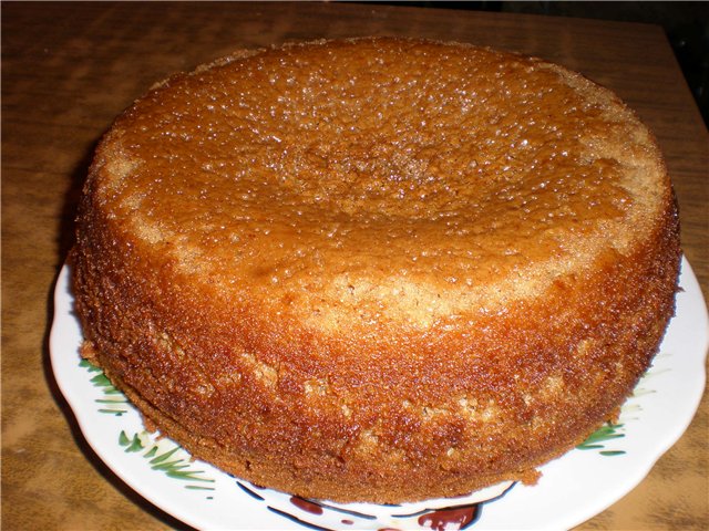 עוגת דבש משולה בשולחן בישול רב-תכליתי Panasonic SR-TMH18