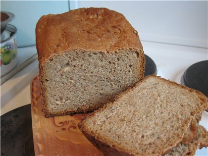 Bread maker Binatone BM-2169