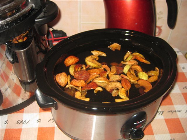 Slow cookers: model selection, features, reviews