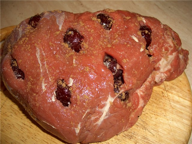 Veal with cherries (Cuckoo 1054)