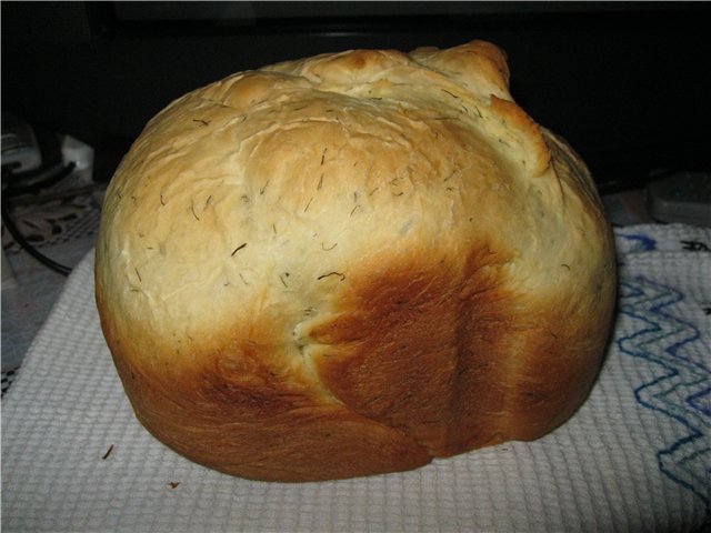 Pane all'aneto in una macchina per il pane