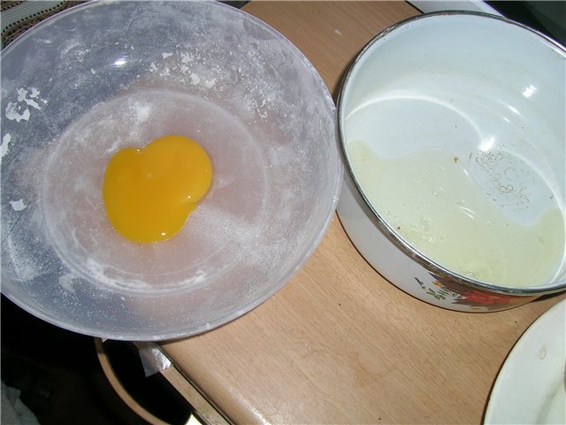 Zuppa di pernice con crostini all'aneto (pentola a pressione Polaris 0205 AD)
