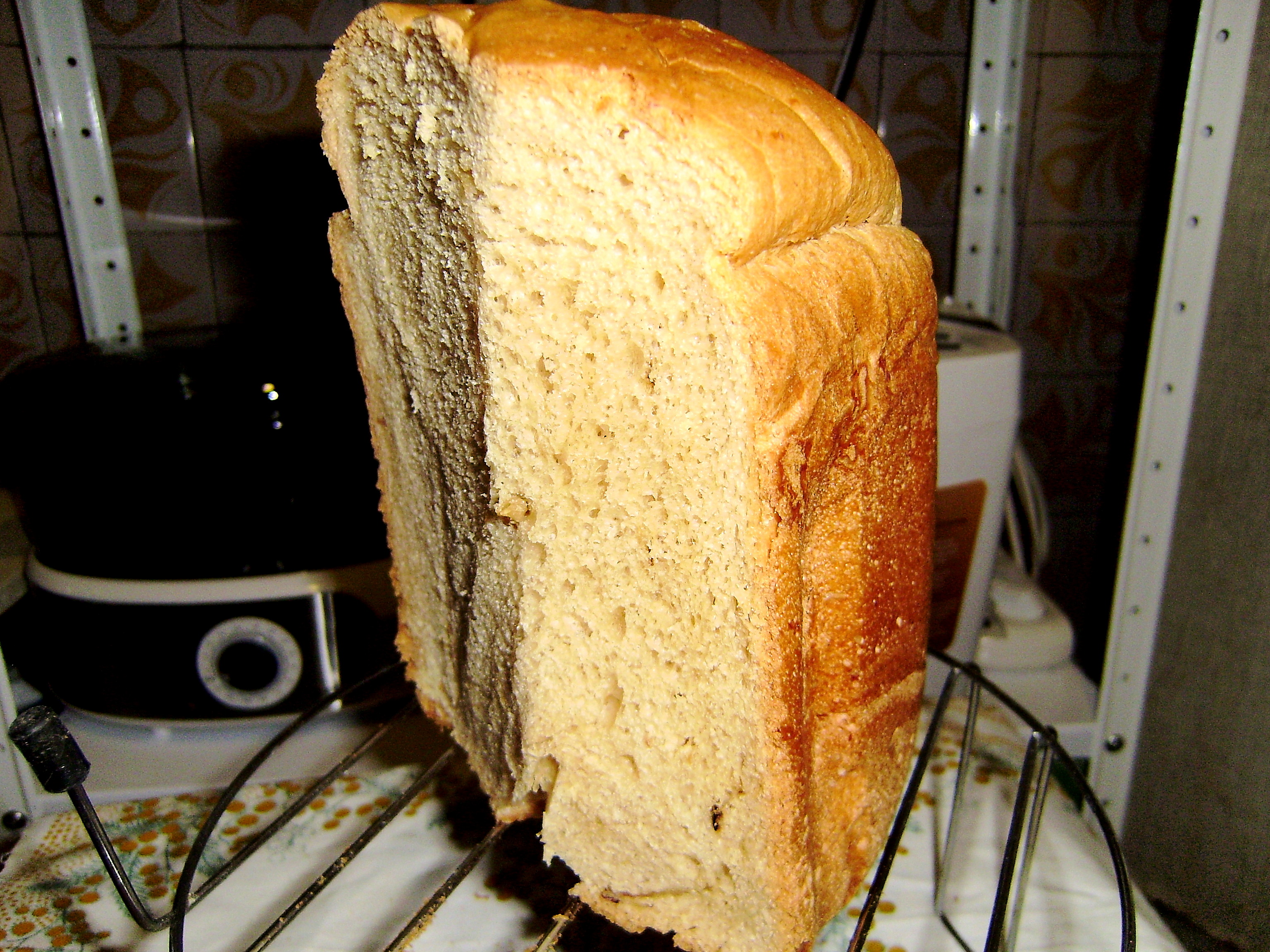 Onion bread (bread maker)