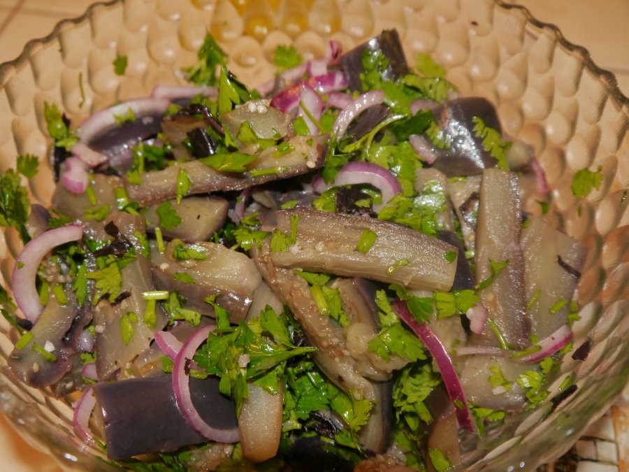 Bakui saláta