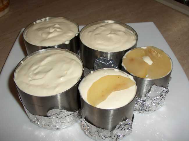 Salsa di pere e prugne in crema al mascarpone
