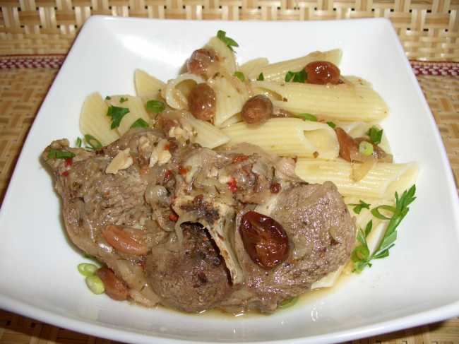 Agnello in salsa di Madeira con uvetta (Cuculo 1054)