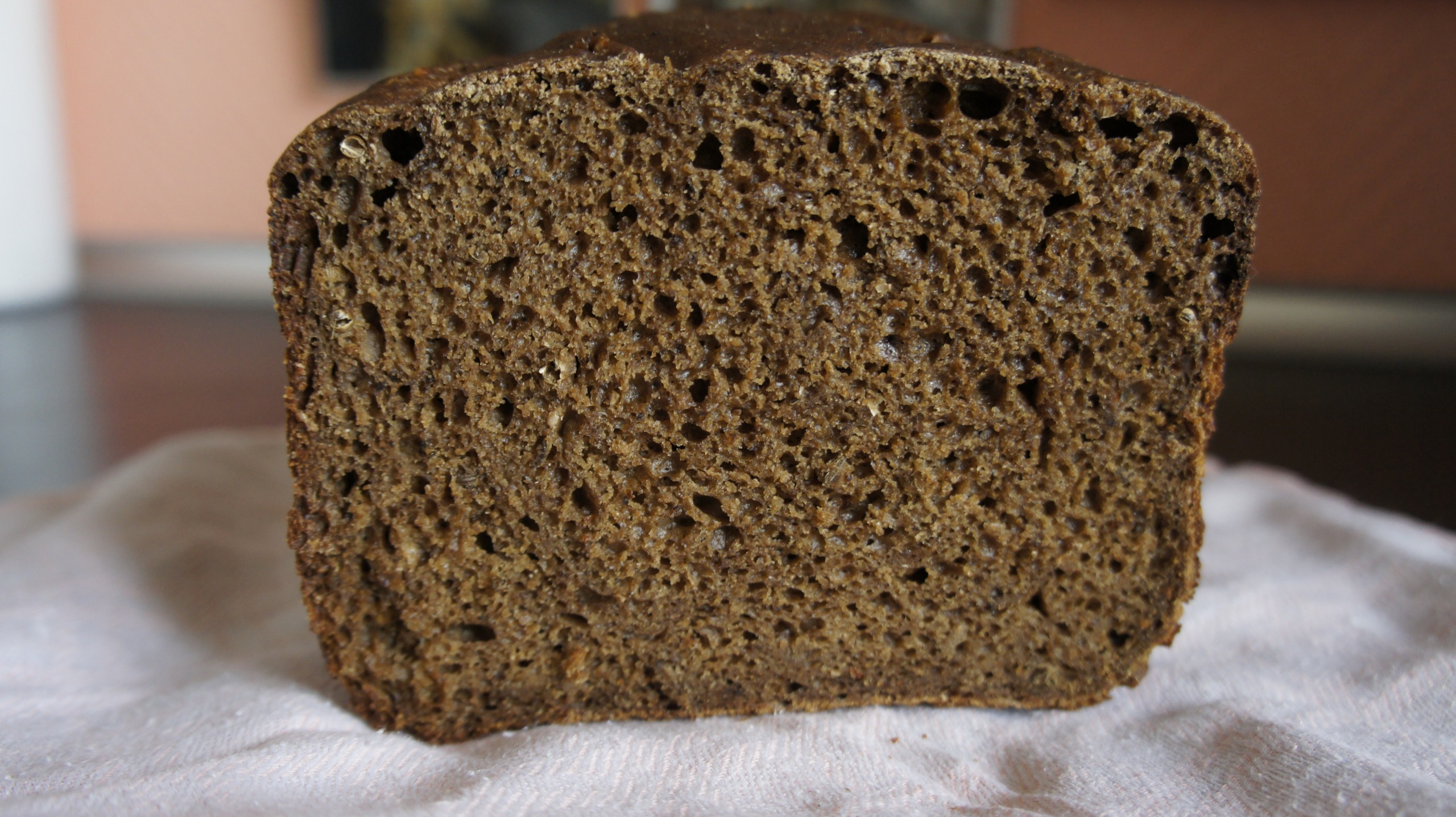 Żyto na zakwasie w wypiekaczu do chleba (ręcznie wyrabiane) - proste i szybkie
