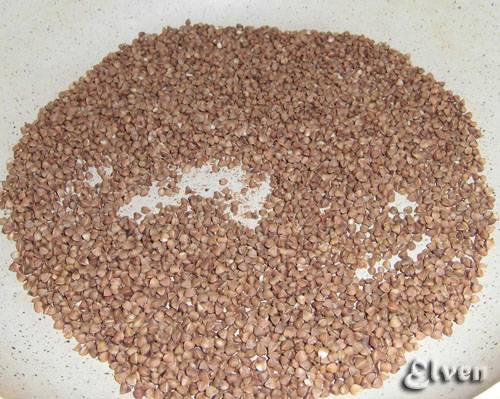 Buckwheat soup in a pressure cooker Brand 6050