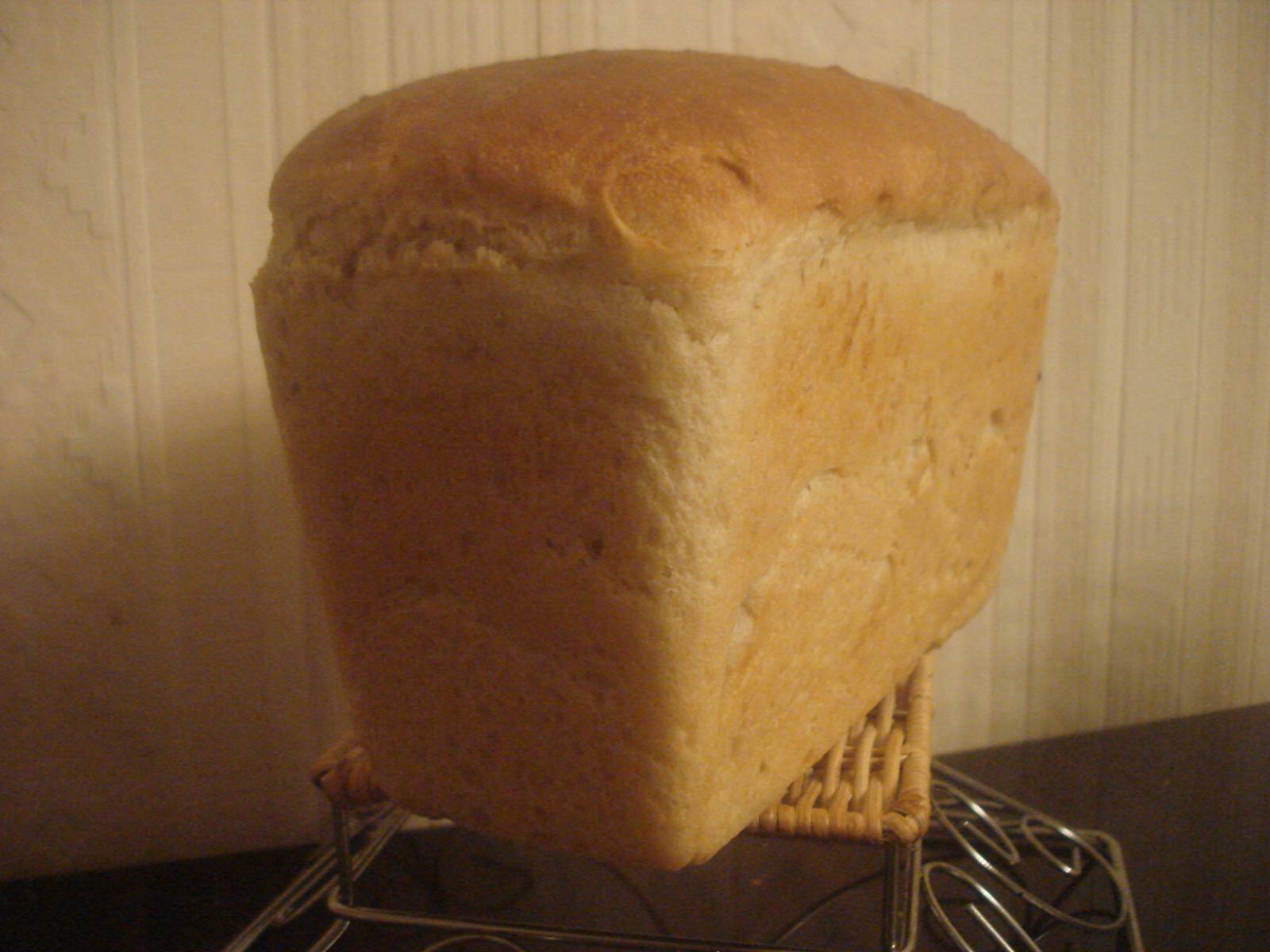 לחם חיטה "לייסי" עם מחמצת
