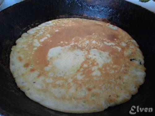 Pistachio pancakes