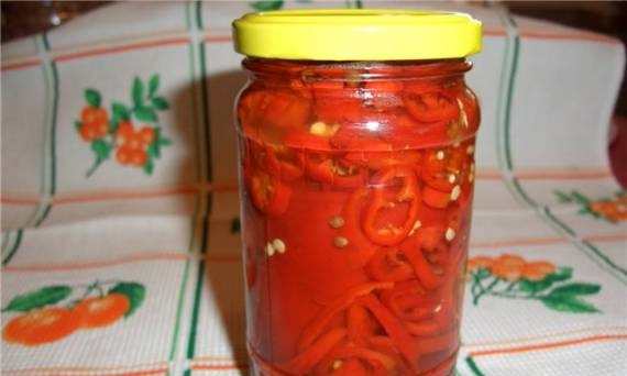 Pimiento amargo enlatado.