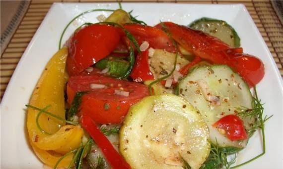 Vegetable salad "Hot"