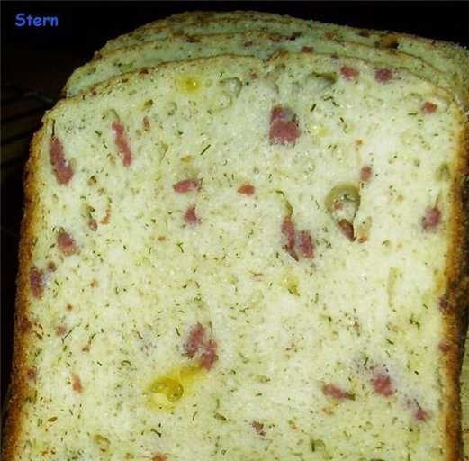 Snack bread (with cheese, dill and salami) (bread maker)