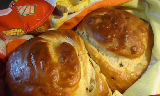 Challah festive on Rosh Hashanah