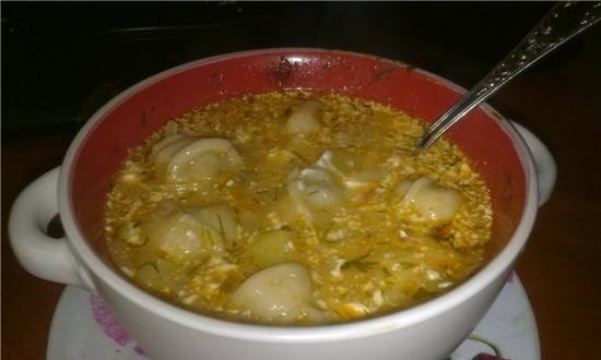 Sopa de repollo con chucrut y mini albóndigas (Cuckoo 1054)