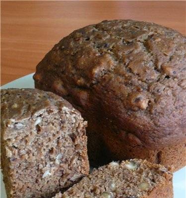 Torta con frutta secca senza olio e lievito