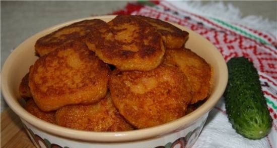 Frittelle di patate con zampa di orso di carne