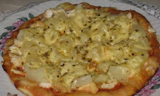 Pizza s kuřecím masem a ananasem v pomalém sporáku Dex 60