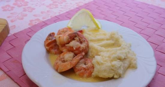 Gambes de tigre amb salsa de crema d’all