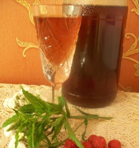 Raspberry liqueur