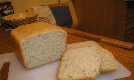 Fast bread Hercules Evridey in a bread maker