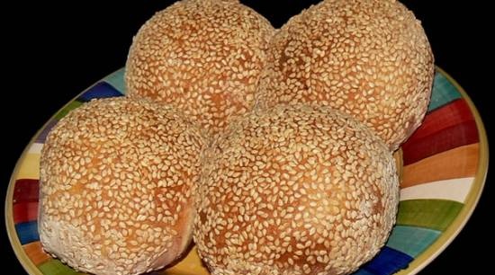 Bollos de bagel con semillas de sésamo (freidora de aire)