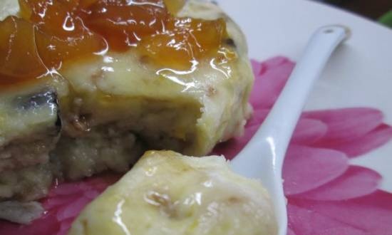 Pudding sữa đông với các loại hạt và kẹo trái cây