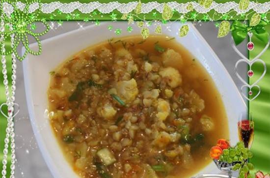 Zuppa di verdure con grano saraceno (Affumicatoio marca 6060)