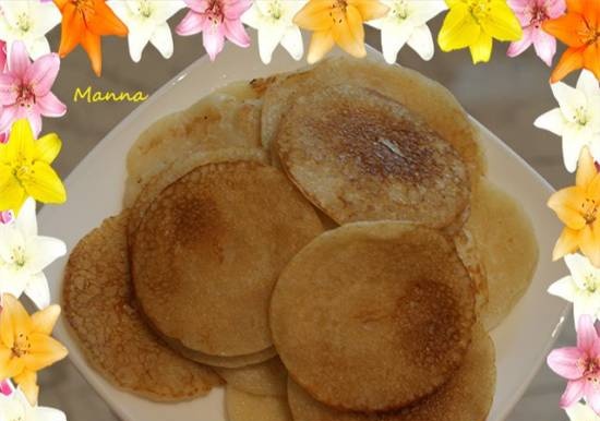 Rice pancakes with bananas