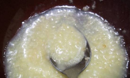 Millet porridge na may Odlyvanka whey (multicooker-pressure cooker Liberty MP-900)