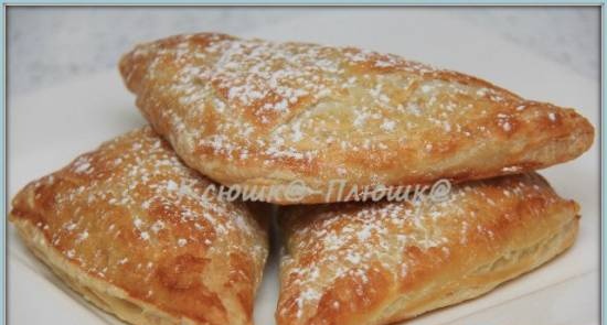 French chaussons puffs (Chausson aux pommes) or slippers with apples