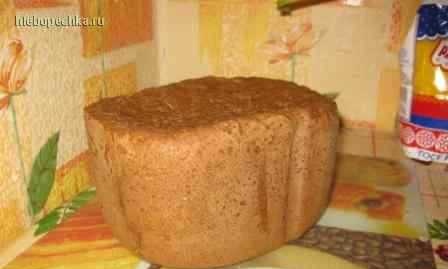 Pane di segale preparato nuovo (macchina per il pane)