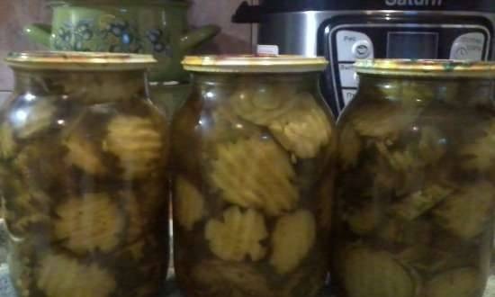 Pepinos en escabeche con curry