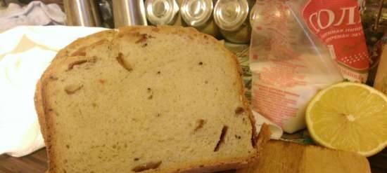 White bread with dried apples