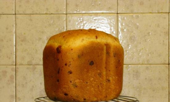 Cheese and garlic bread in a bread maker