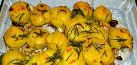 Roasted potatoes with rosemary