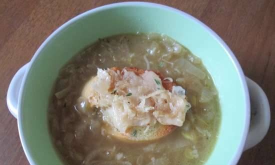 Zuppa di cipolle francese (multicooker marca 701)